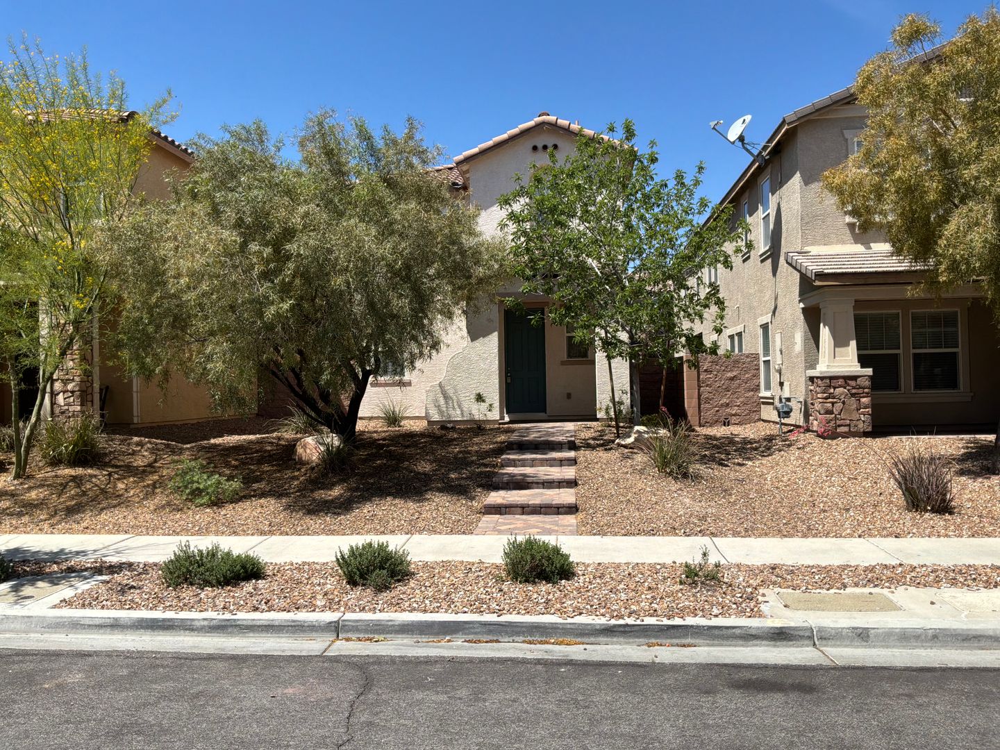 Henderson House: 2339 Via Alicante Street