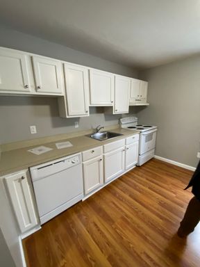 2 Bedroom Townhome in Hershey - Newly Remodeled Minutes From Hershey