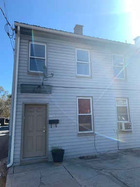 2 Bedroom Apartment in Downtown Carlisle – photo 1
