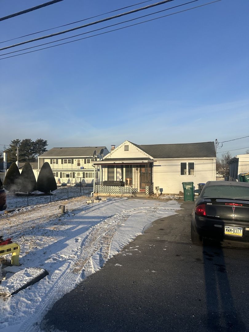 Carlisle House: 40 Valley Street