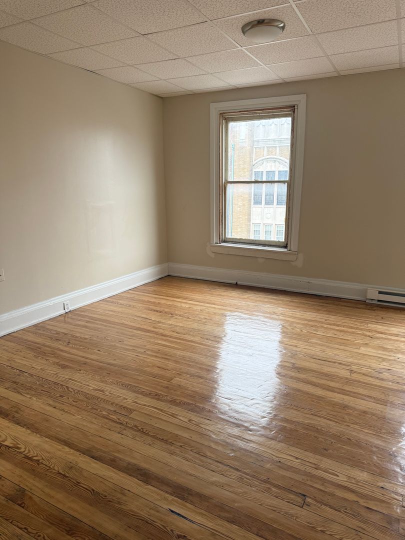 Carlisle Apartment: 32 W High Street