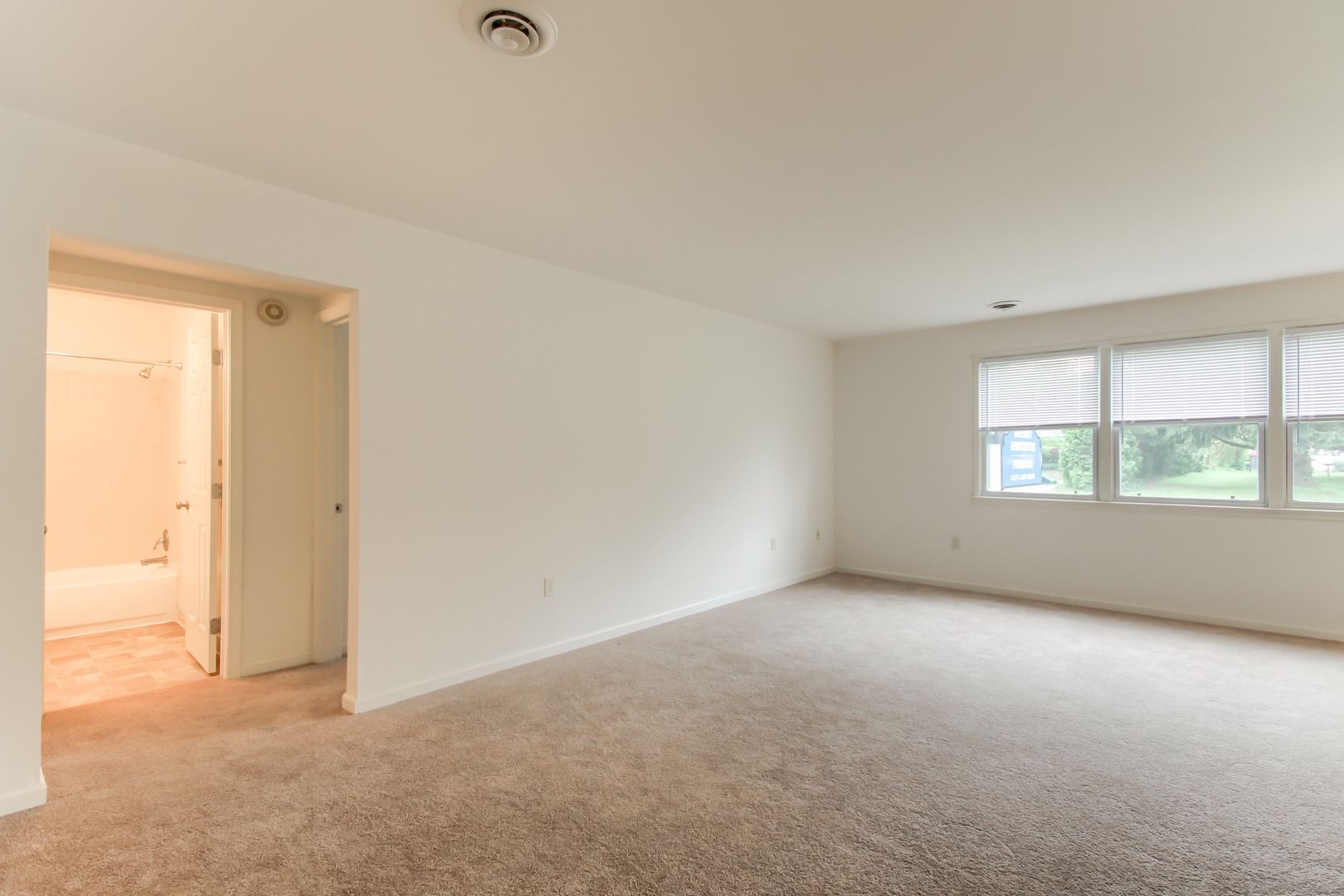 1531 Fishburn Road, Apartment 19, Hershey, PA 17033