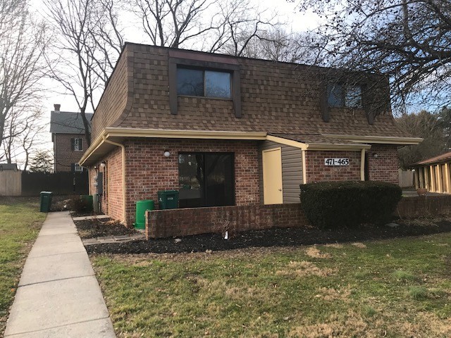 Mechanicsburg Apartment: 401 -479 Garden Drive