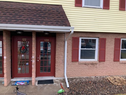 3 Bedroom Apartment for Rent in Lewisburg – photo 1