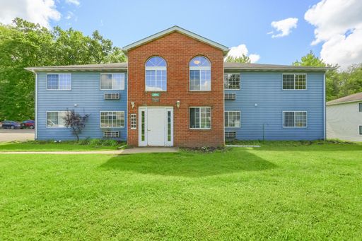 Spacious 2 bedroom Apartment! – photo 1
