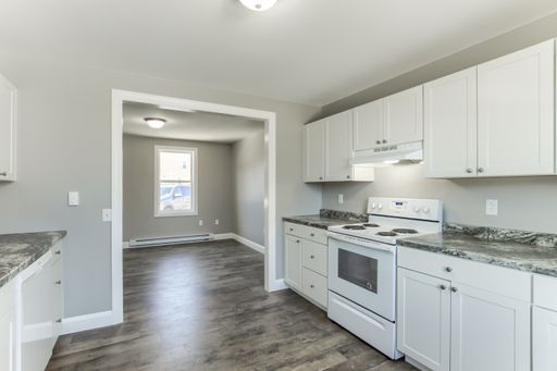 Beautiful 2 bedroom townhome located in Hershey!!!!!!!!! Minutes from downtown.