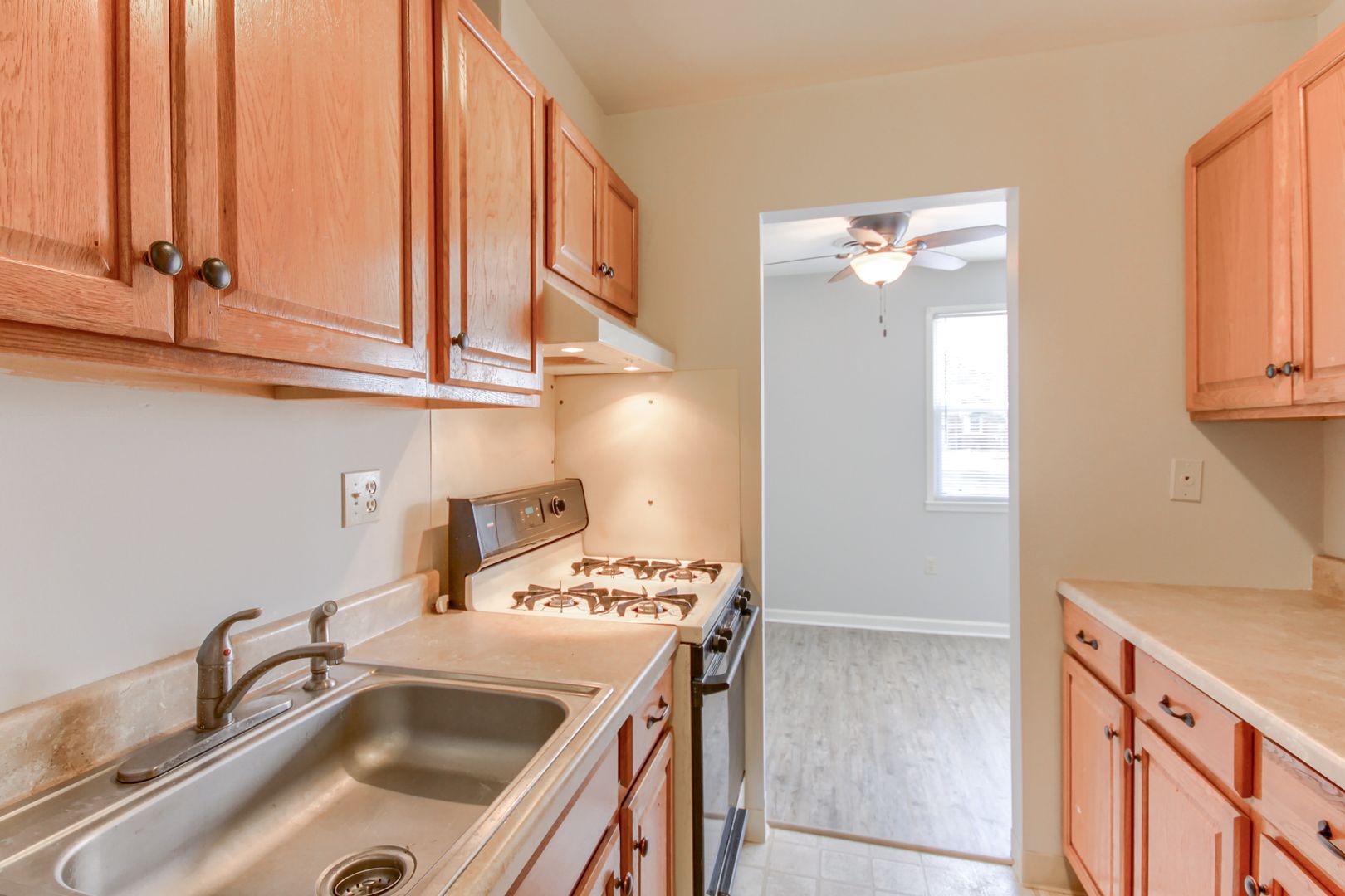 Hershey Apartment: 1531 Fishburn Road