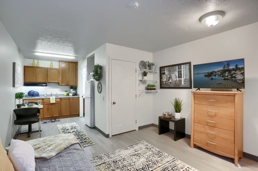 Studio Apartment - Slippery Rock, PA – photo 1