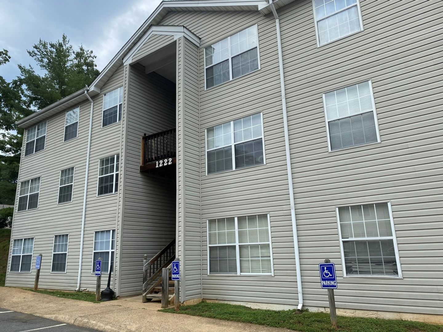 Charlottesville Apartment: 1220 Smith Street