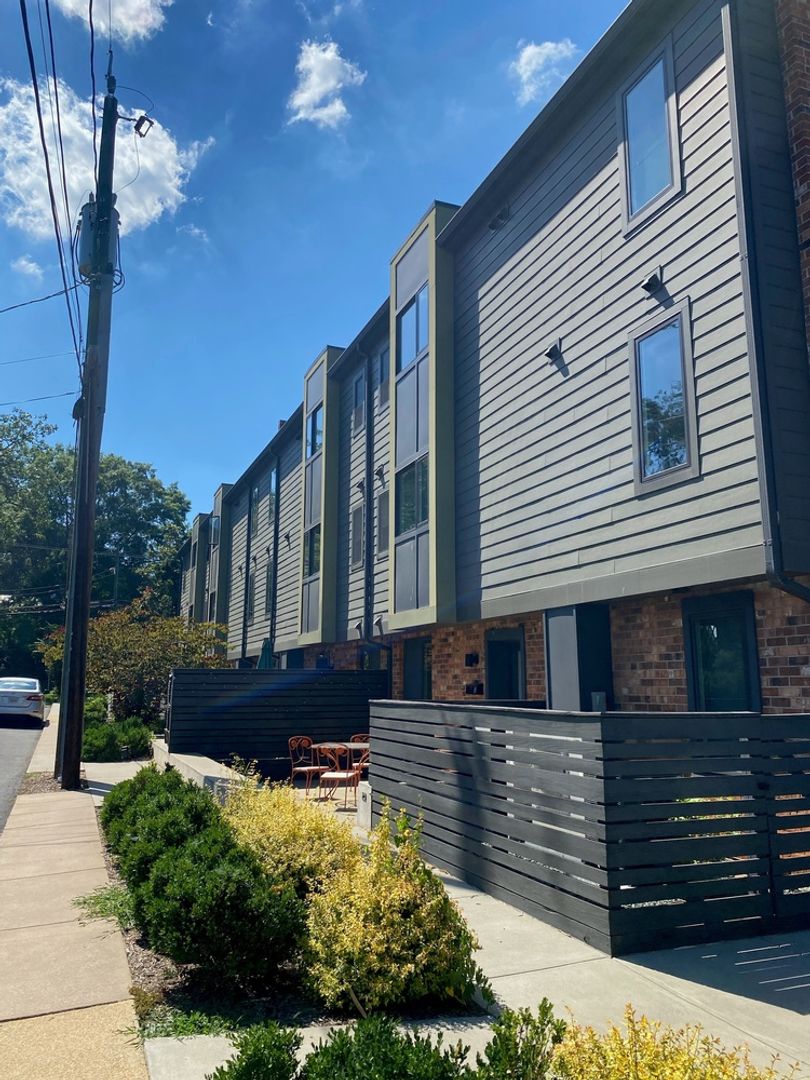 Charlottesville Apartment: 630 Park Street