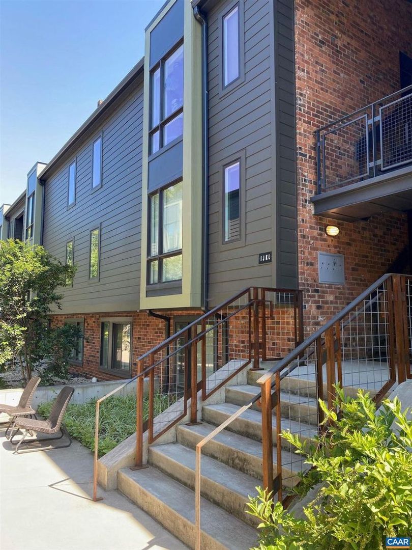 Charlottesville Apartment: 630 Park Street