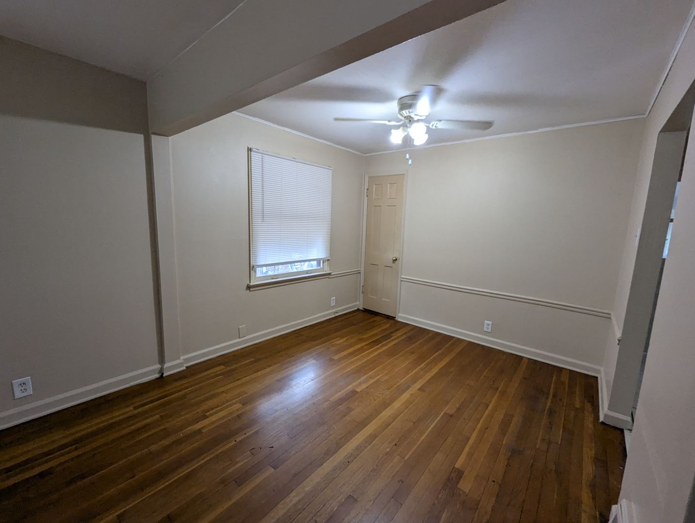 Bellefontaine Neighbors House: 1247 Ashford Dr