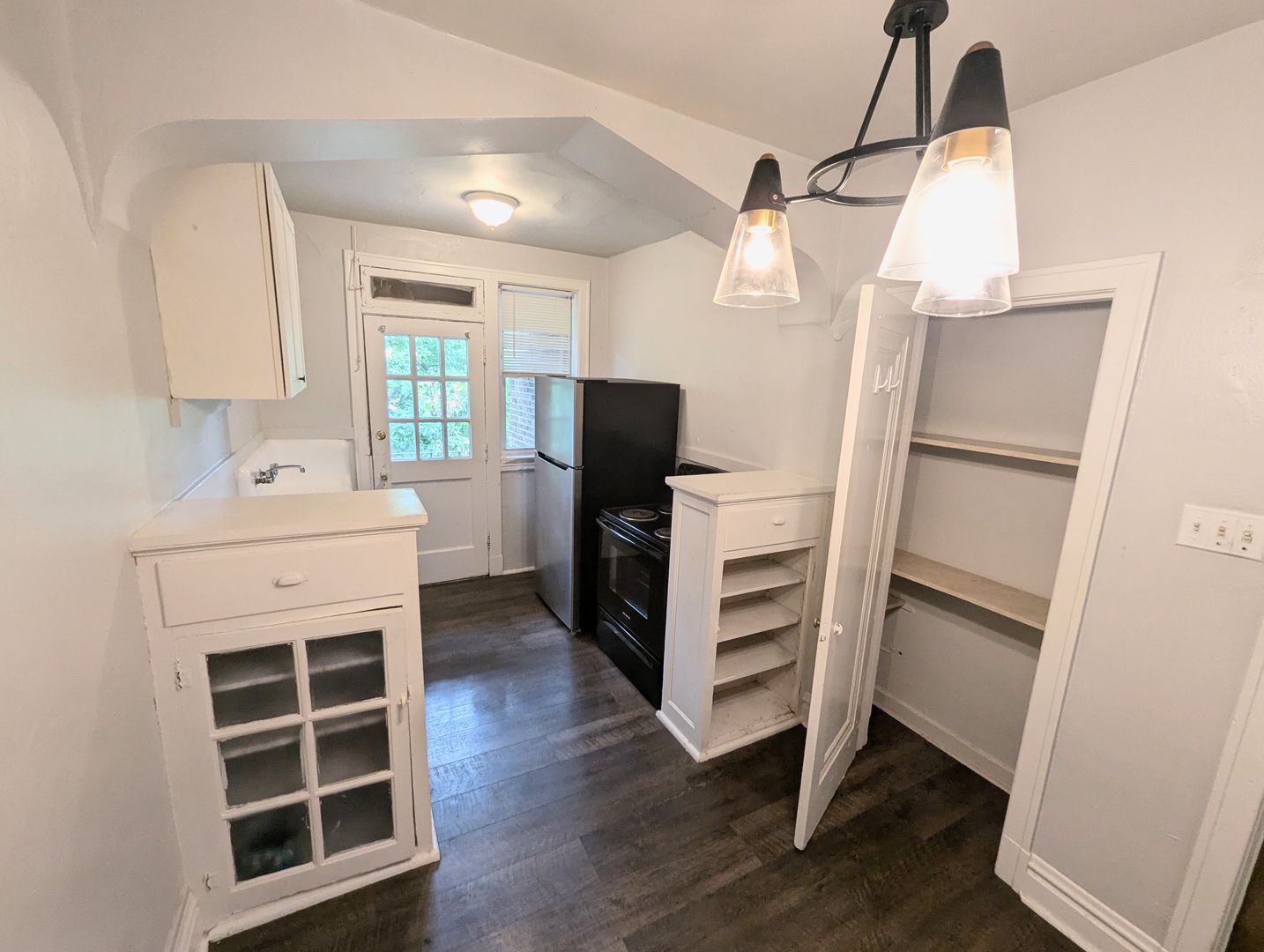 Saint Louis Apartment: 3862-66 South Spring Ave