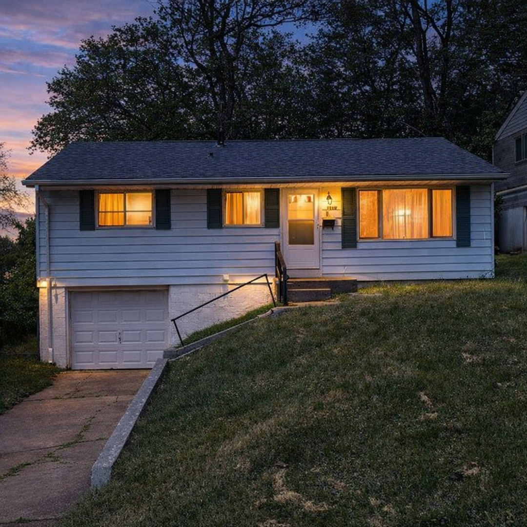 St. Louis House: 7315 Albright Avenue