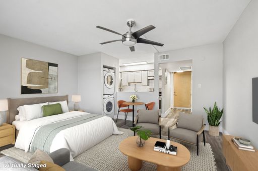 Newly Renovated Studio with In-Unit Washer & Dryer — Prime Arcadia-Area Location! – photo 1