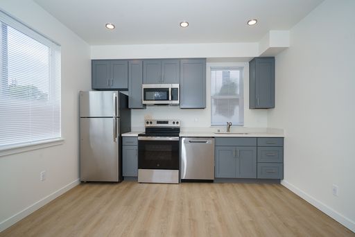 First Floor Modern 1 BD/ 1 BA - Ask about Move In Special – photo 1