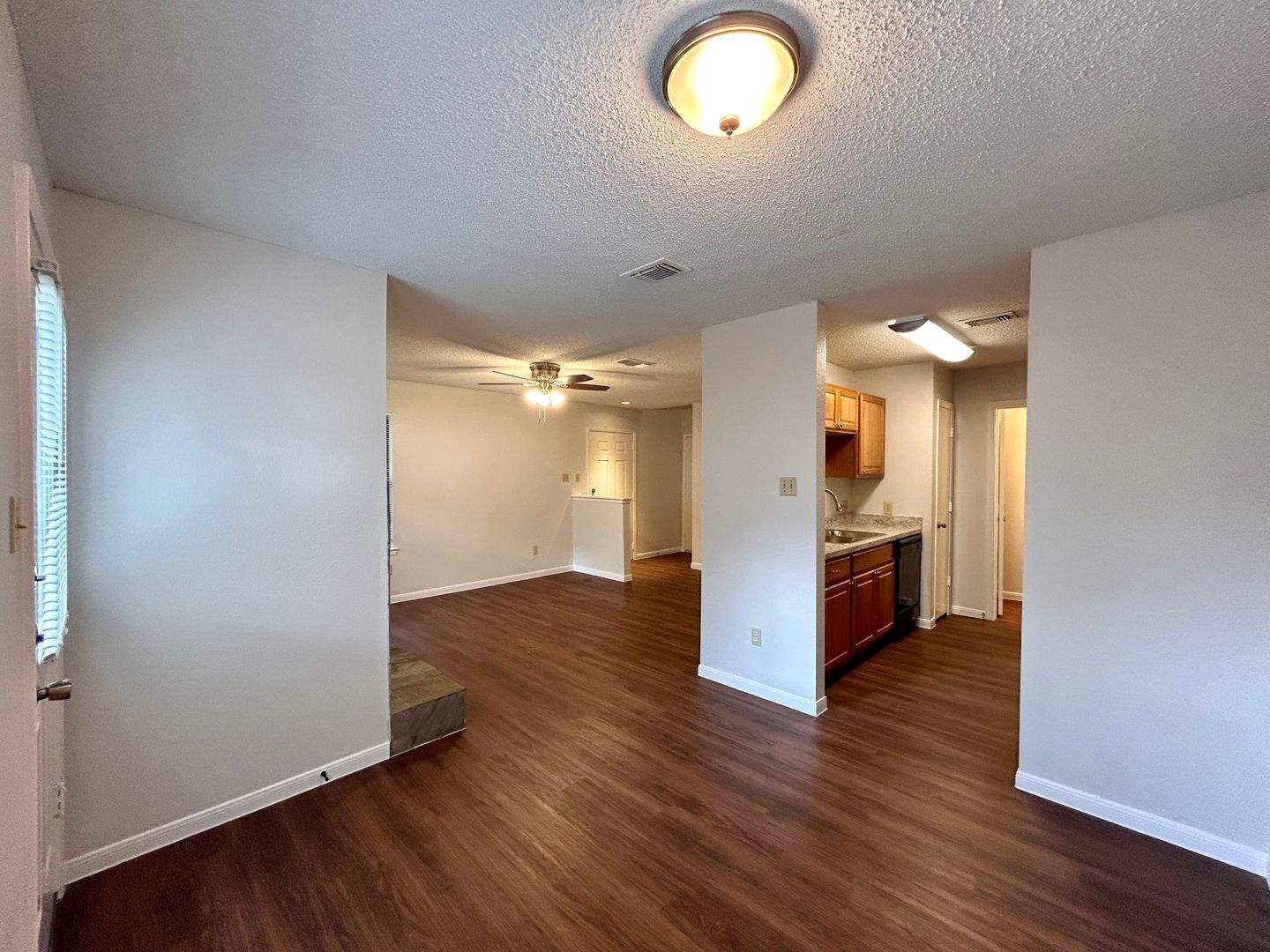 AUSTIN Apartment: 8910 SCHICK RD