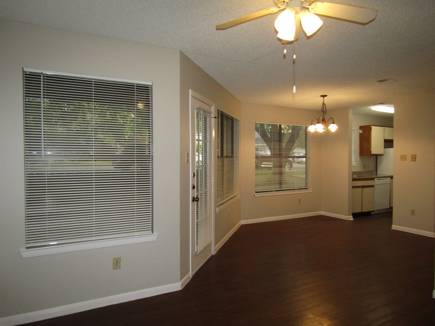 AUSTIN Apartment: 8909 SCHICK RD