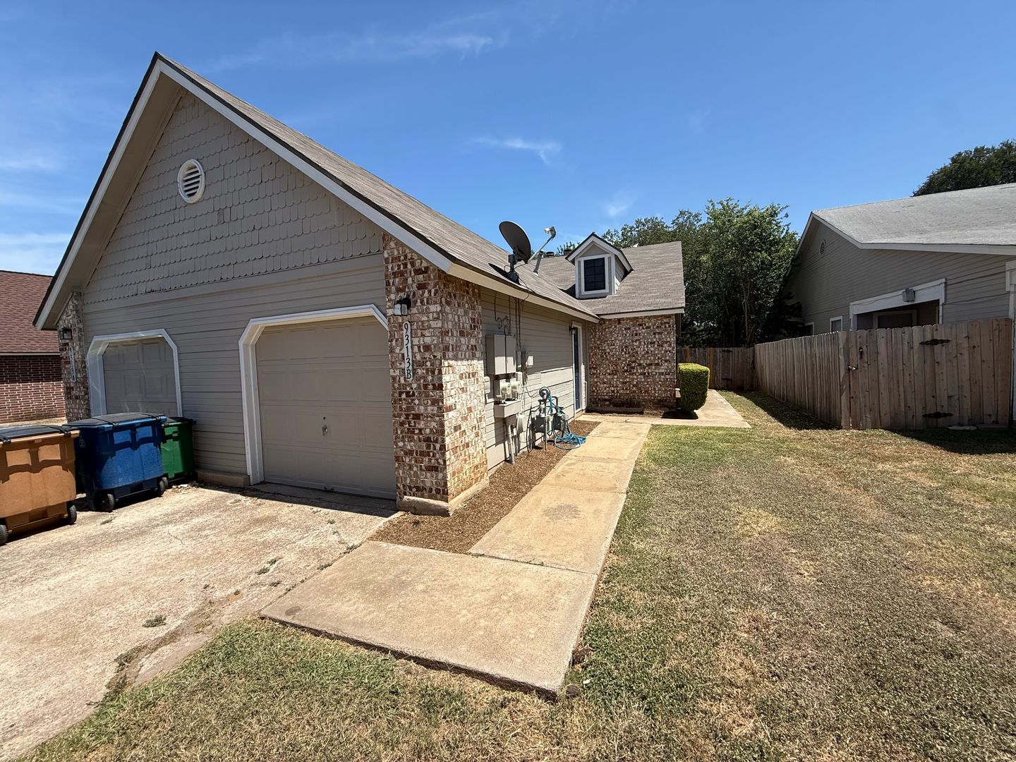 AUSTIN Apartment: 9313 KEMPLER DR