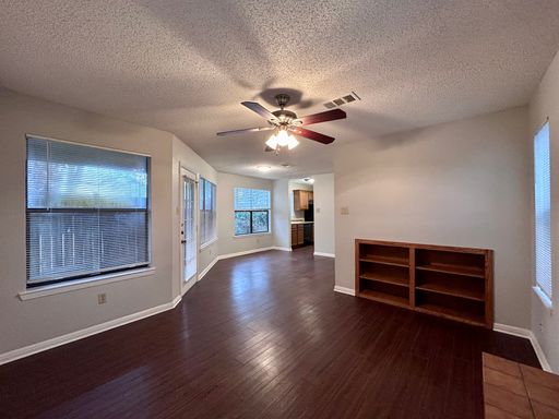 8902 D Schick Rd 78729 | 3 Bed 2.5 Bath $1595 – photo 1