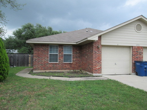 8713 A Talyne Chaise Cir | 3 Beds 2 Baths 1 Car Garage $1750 – photo 1