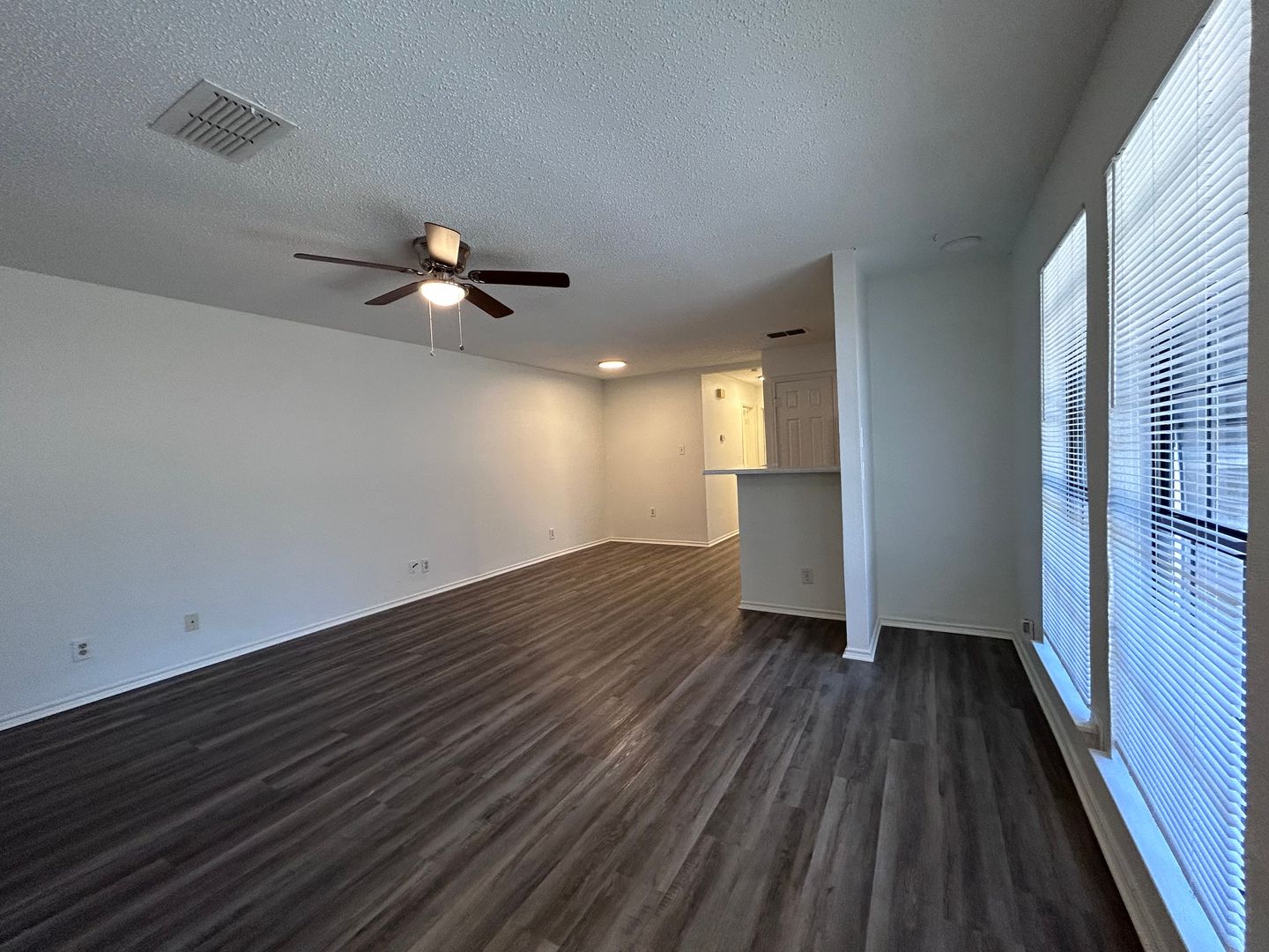 AUSTIN Apartment: 9315 KEMPLER DR