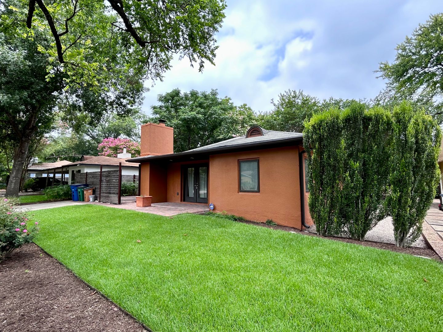 AUSTIN House: 1718 GILES ST