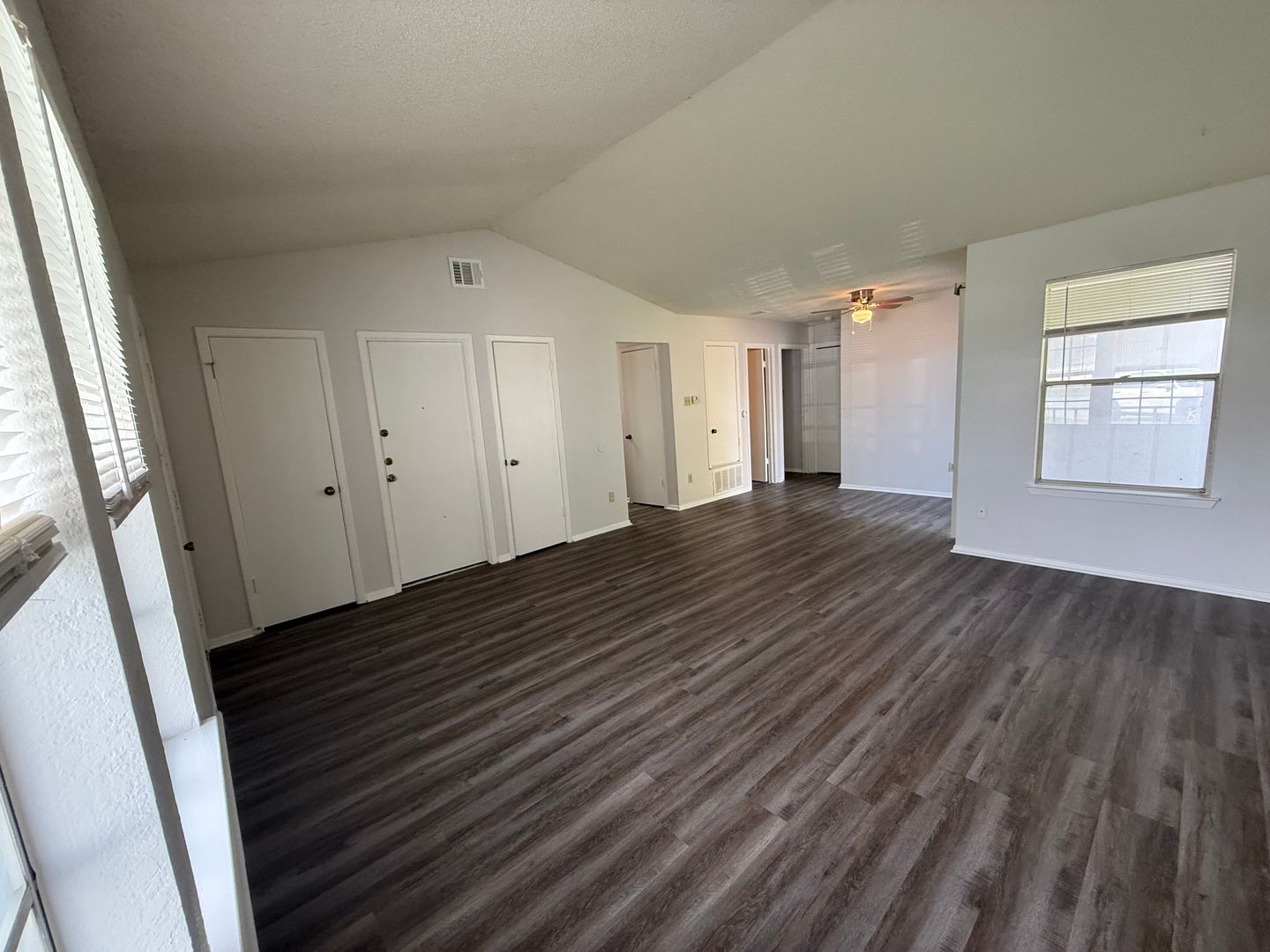 ROUND ROCK Apartment: 512 WILLOWBEND CV