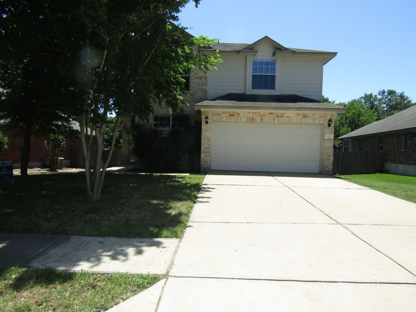 BUDA House: 593 CULLEN BLVD