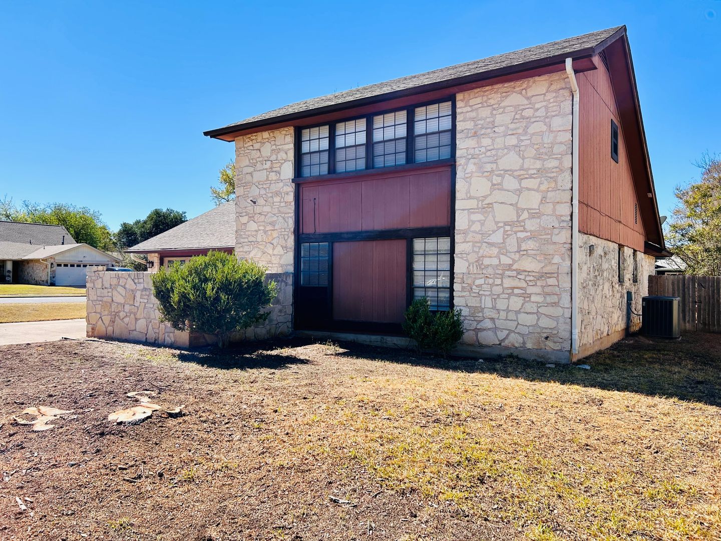 AUSTIN House: 11300 MAIDENSTONE DR