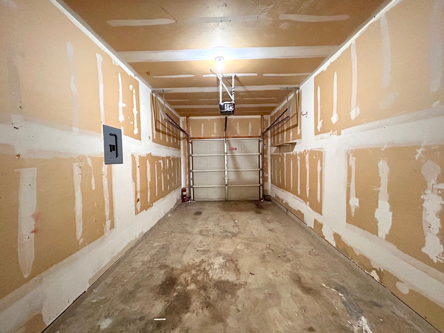 ROUND ROCK Apartment: 2707 WESTHAMPTON CT