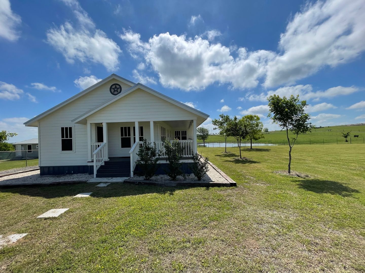 AUSTIN Multiplex: 9711 THAXTON RD