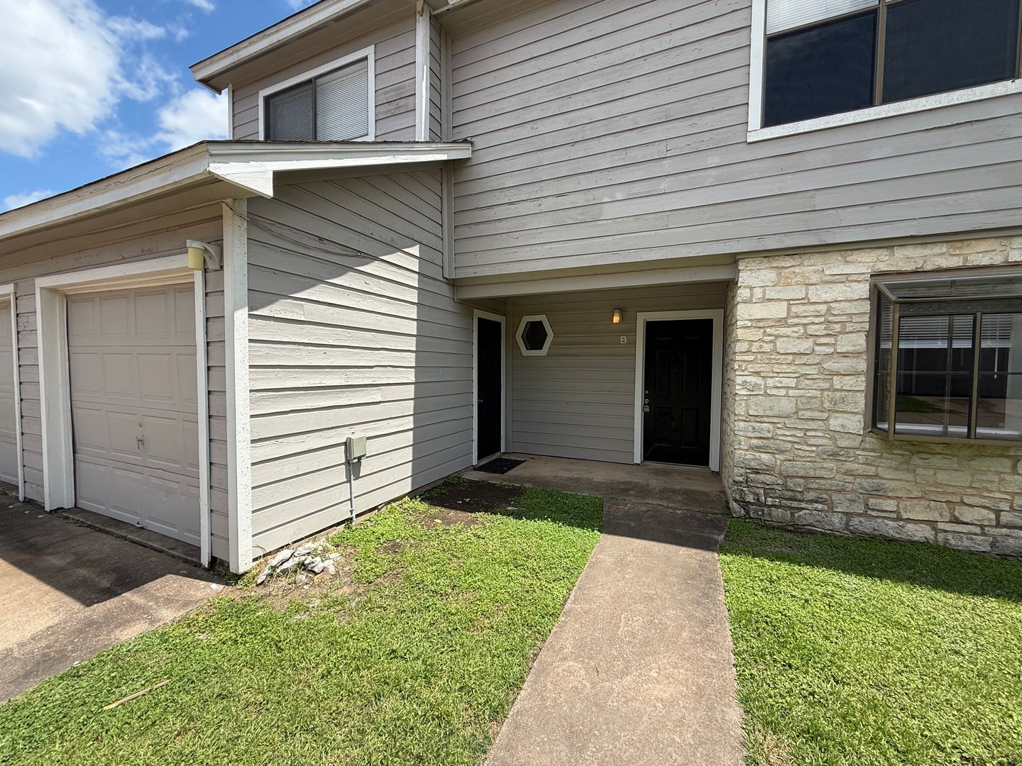 AUSTIN Apartment: 12314 ABNEY DR