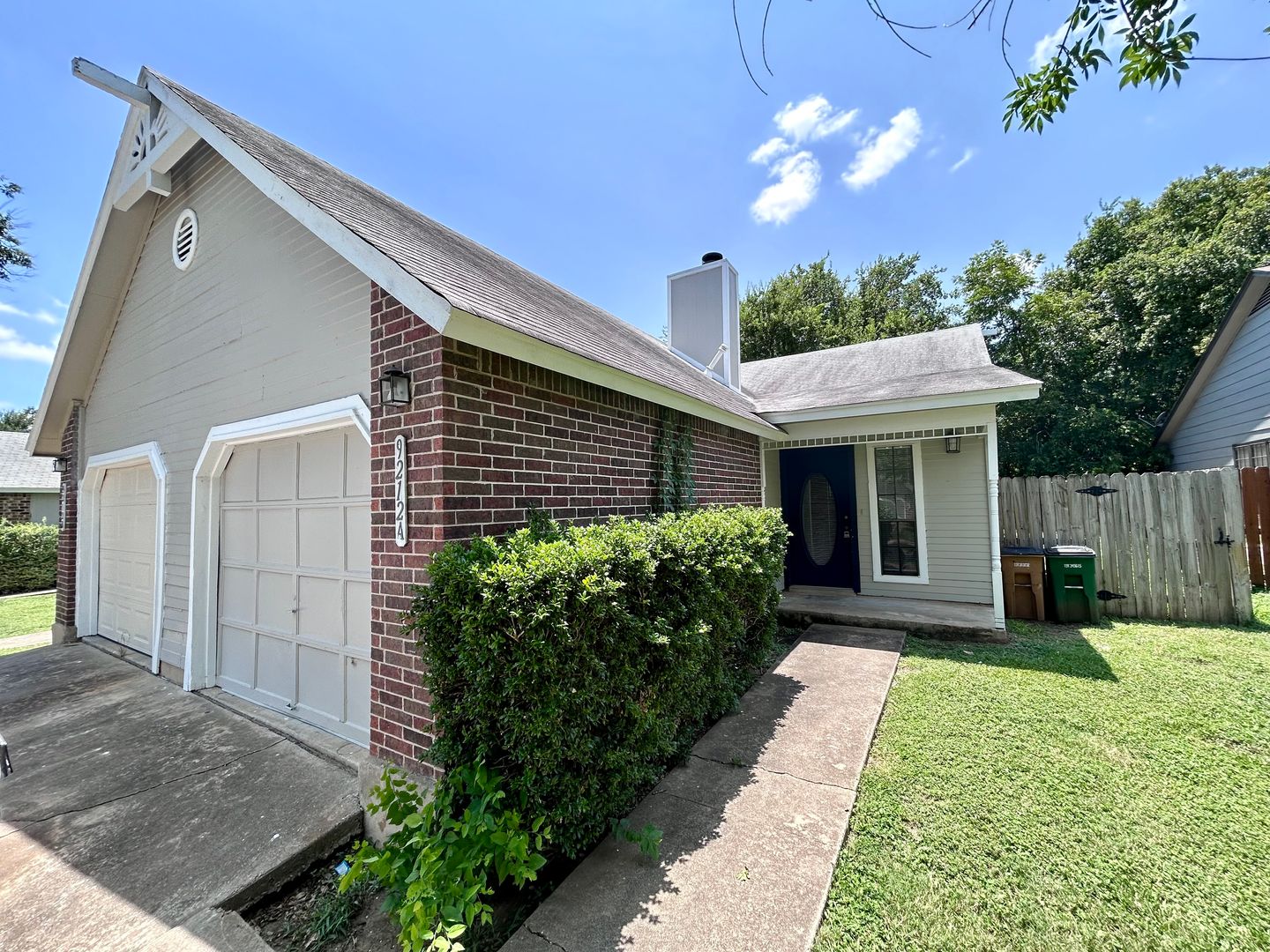 AUSTIN Apartment: 9212 KEMPLER DR