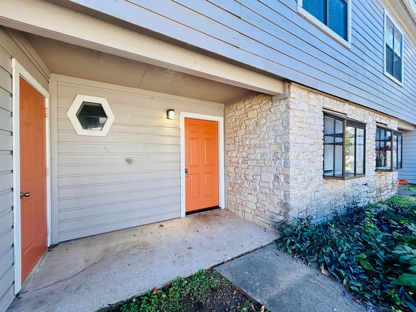 AUSTIN Apartment: 8906 SCHICK RD