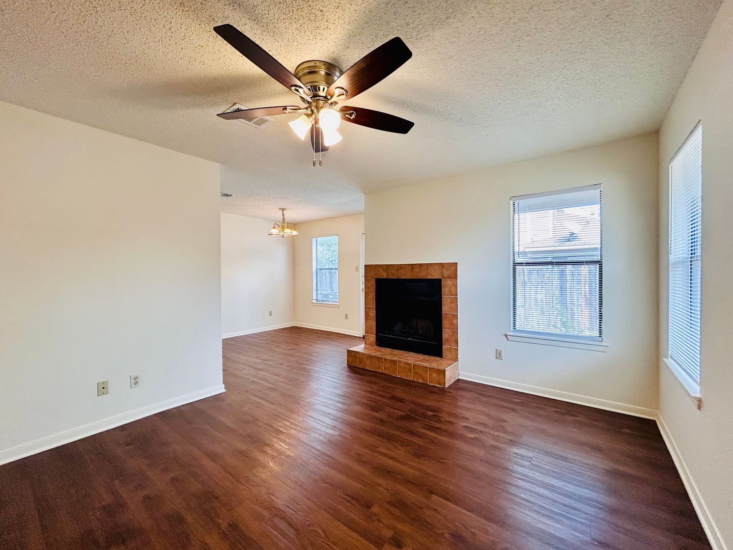 AUSTIN Apartment: 8904 SCHICK RD