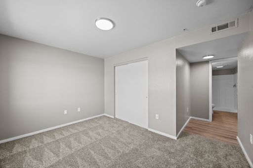 Listing photo thumbnail
