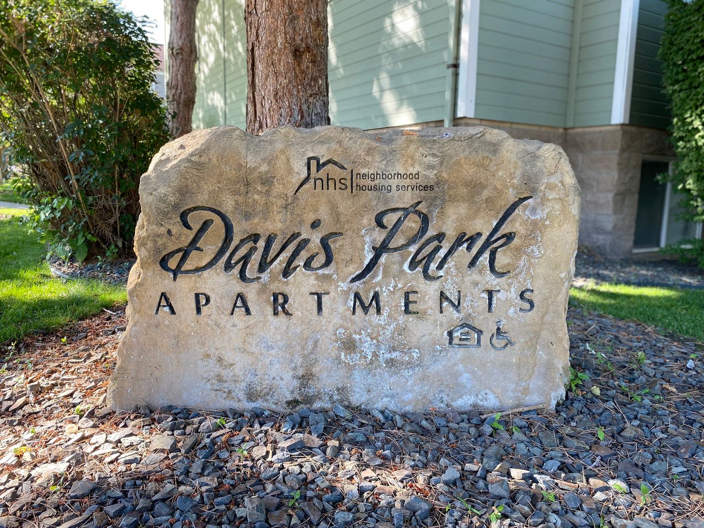 Boise Apartment: 970 N. 29th St. #B05