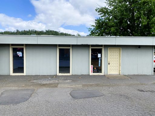 Great Commercial Space For Rent! – photo 1