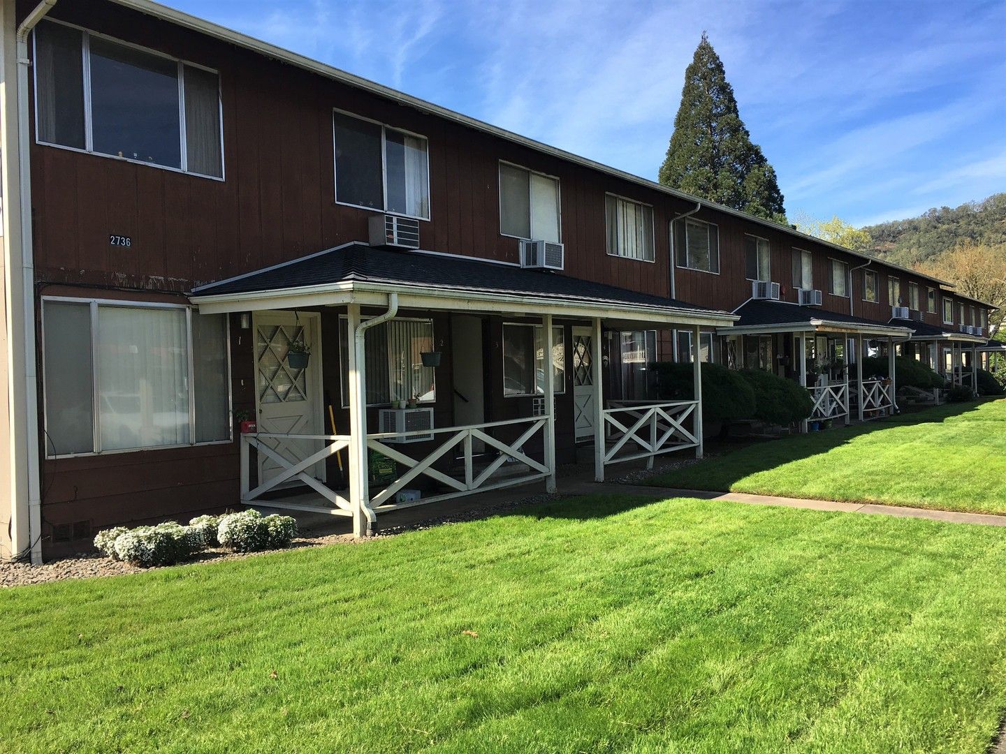 Roseburg Apartment: Garden Hills Apartments