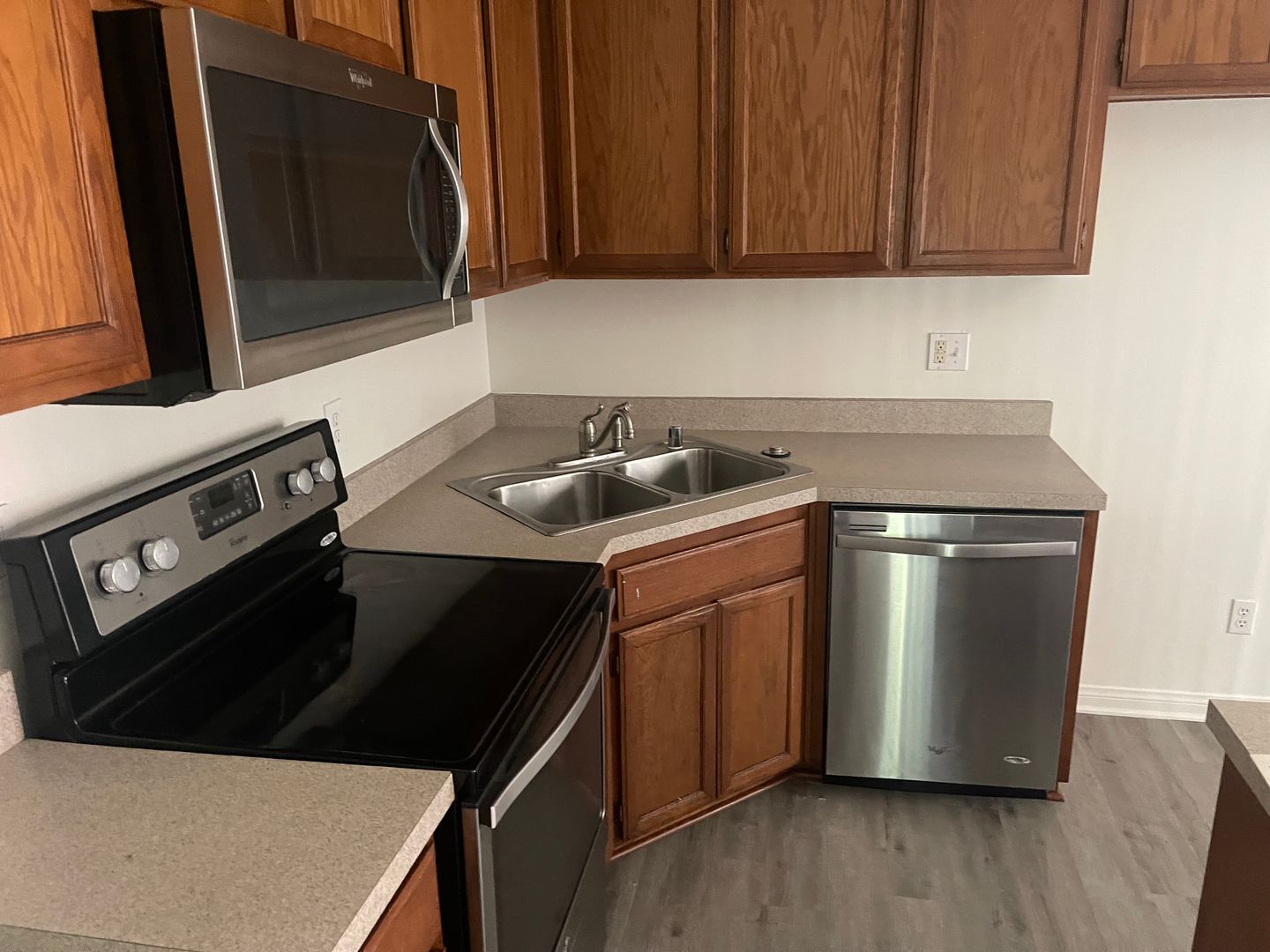 Pacific Oaks Apartments LLC 8 of 12