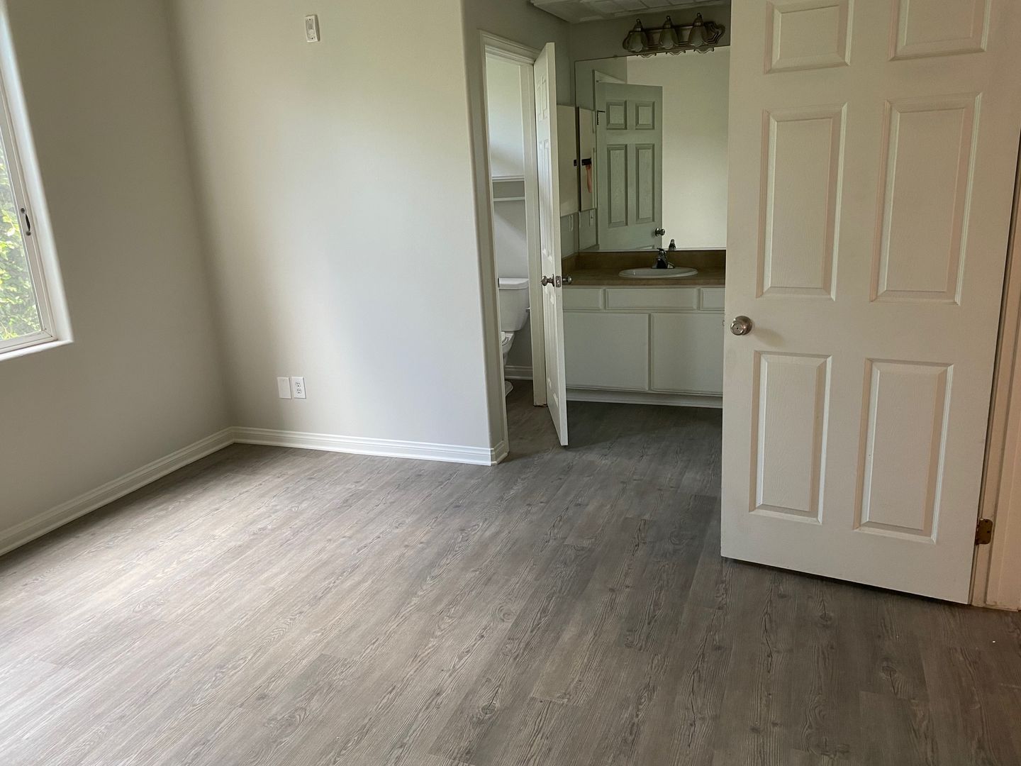 Pacific Oaks Apartments LLC 11 of 12