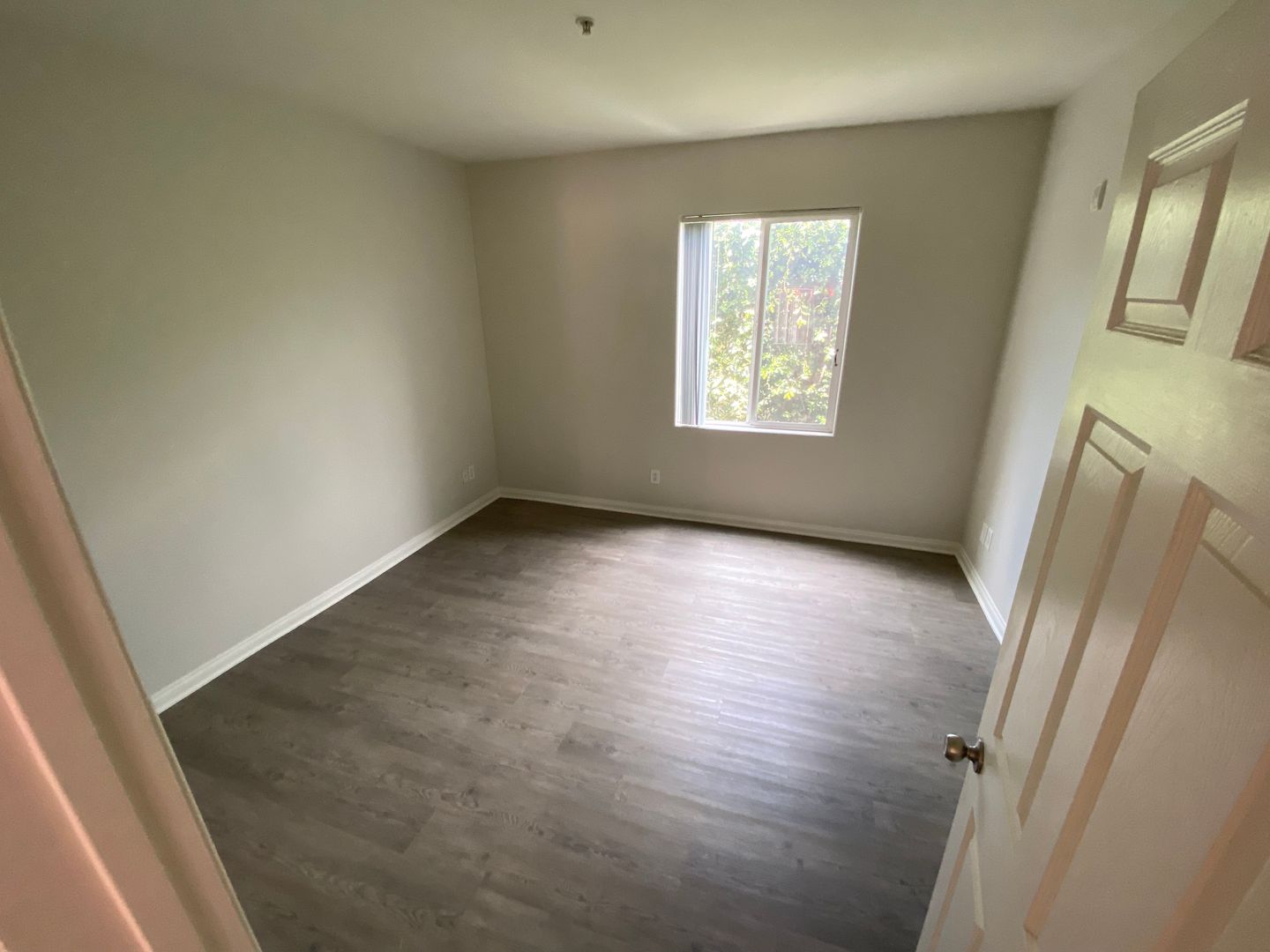 Pacific Oaks Apartments LLC 9 of 12