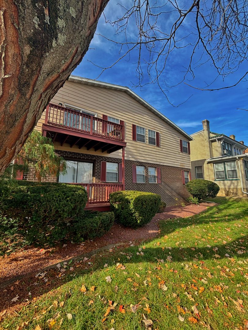 Allentown Apartment: 442 S 18th Street