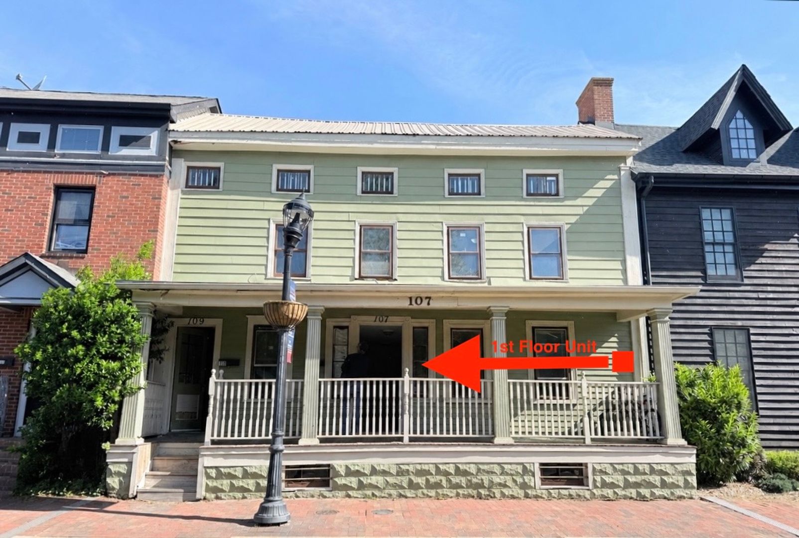 Milford House: 107 NW Front St