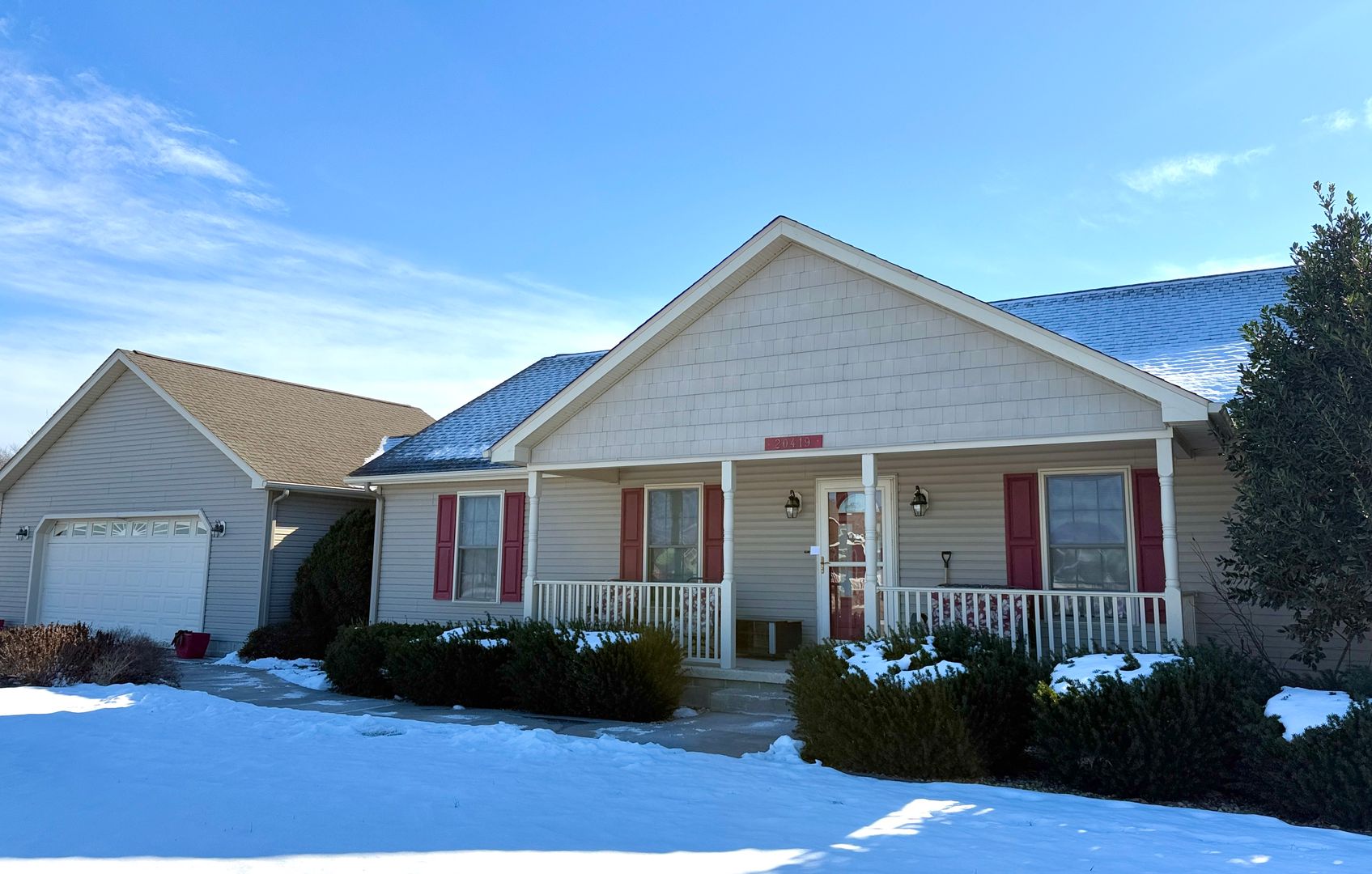 Lincoln House: 20419 Spangler Dr