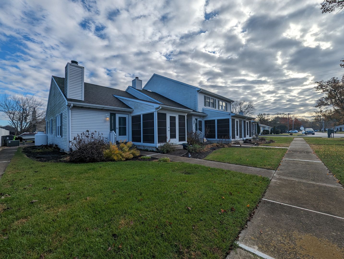 Georgetown Townhome: 406 Franklin St
