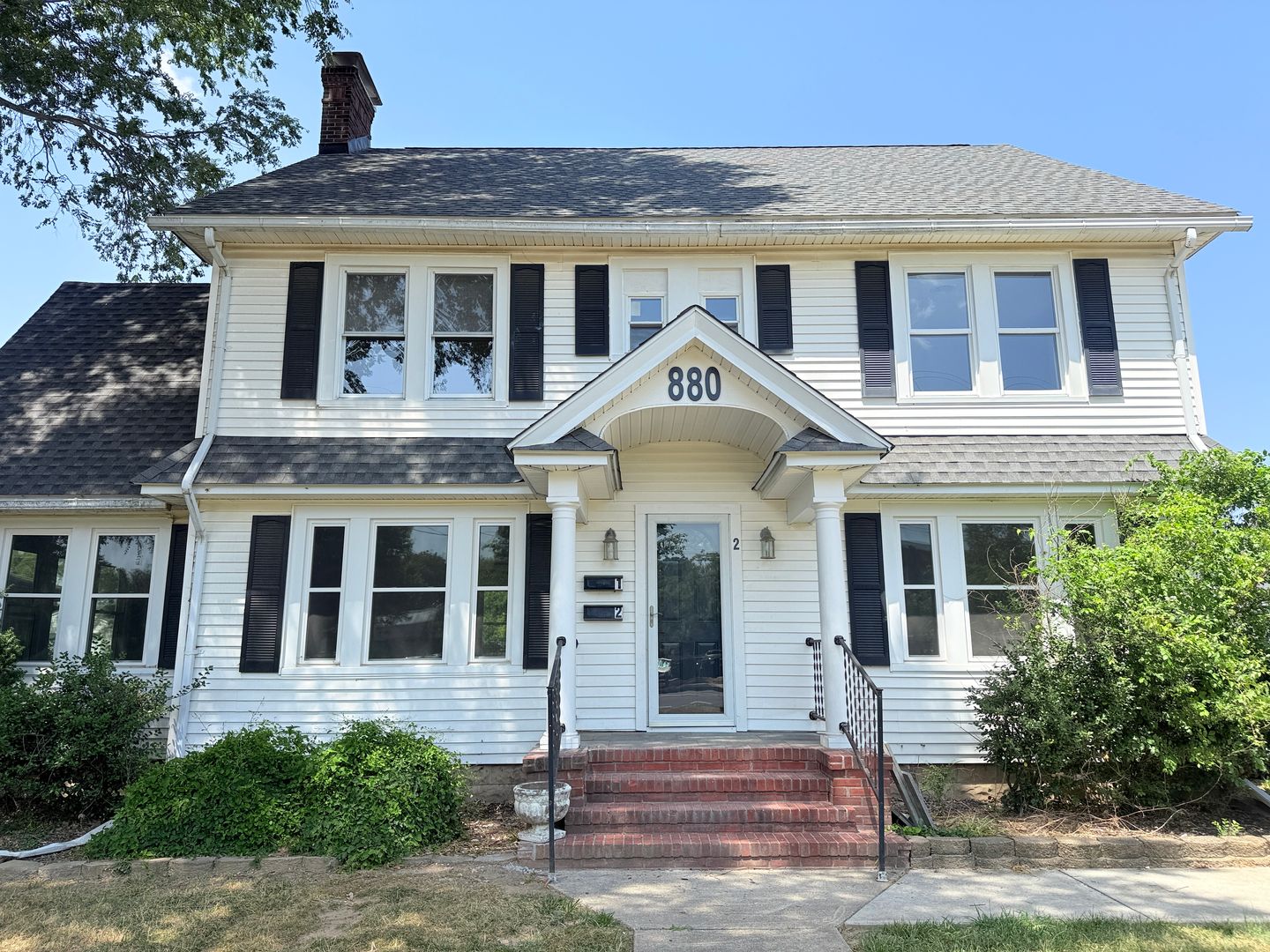 Dover Apartment: 880 South State Street