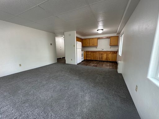 Yellowstone Apartments - The place you want to be!