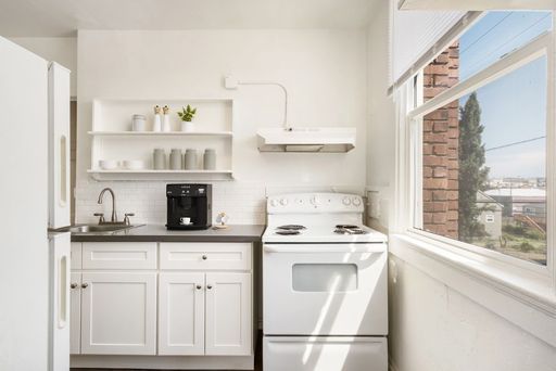 Charming Studio Near Downtown Bremerton